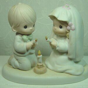 Precious Moments figurine-"The Lord is the Light to your Happiness"--1988